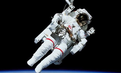 宇宙飛行士